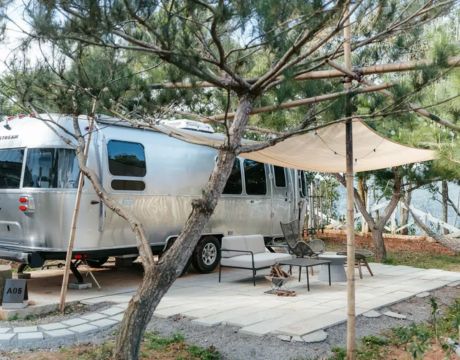 pѲM Le.Alley Autocamp Resort | sW[IS種